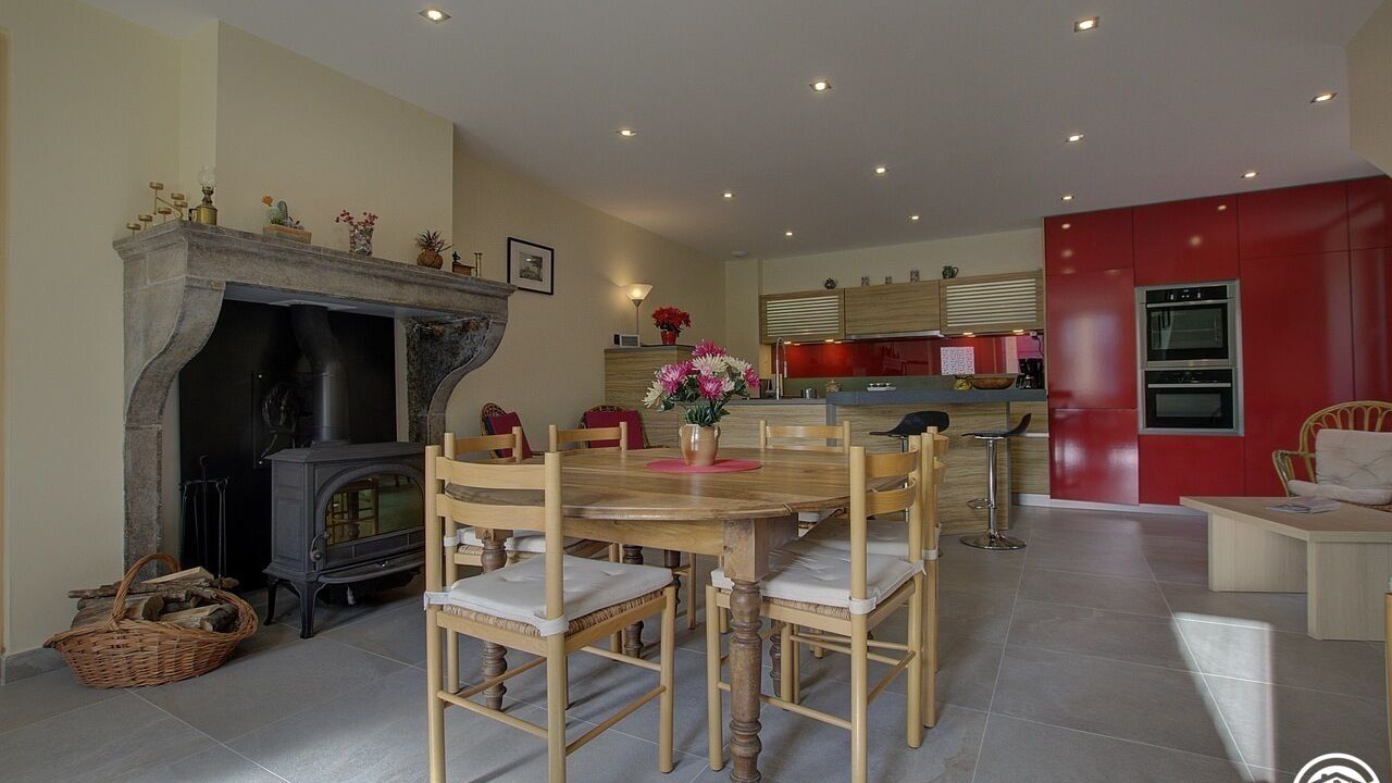 Photo of Others in Boyeux-Saint-Jerome