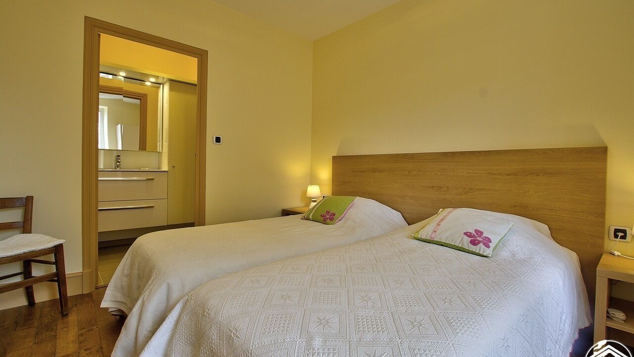 Photo of Bedroom in Boyeux-Saint-Jerome