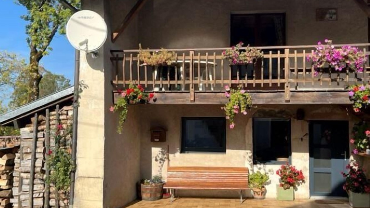 Photo of Outdoor in Giron