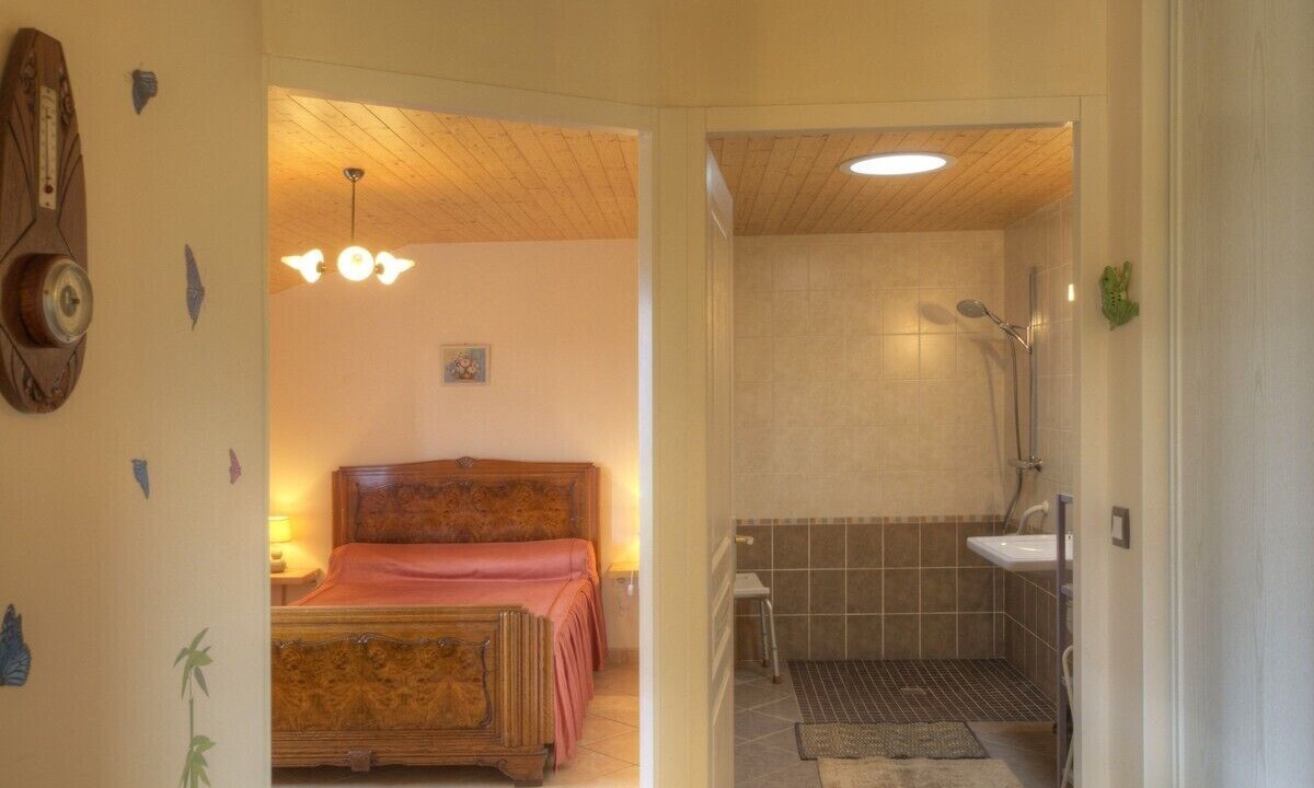 Photo of Bedroom in Saint-Etienne-du-Bois