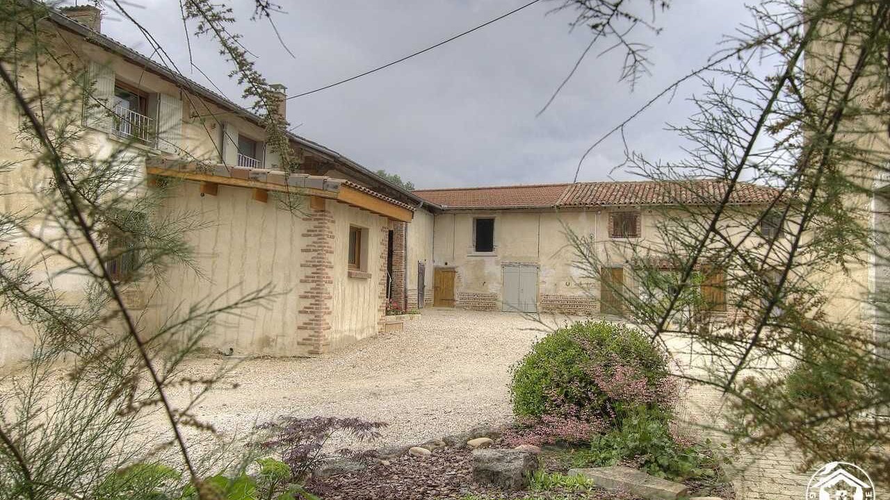 Photo of Outdoor in Sandrans