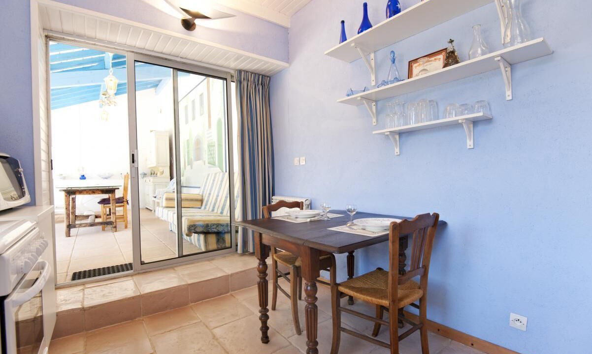 Photo of Kitchen in Saint-Etienne-sur-Chalaronne