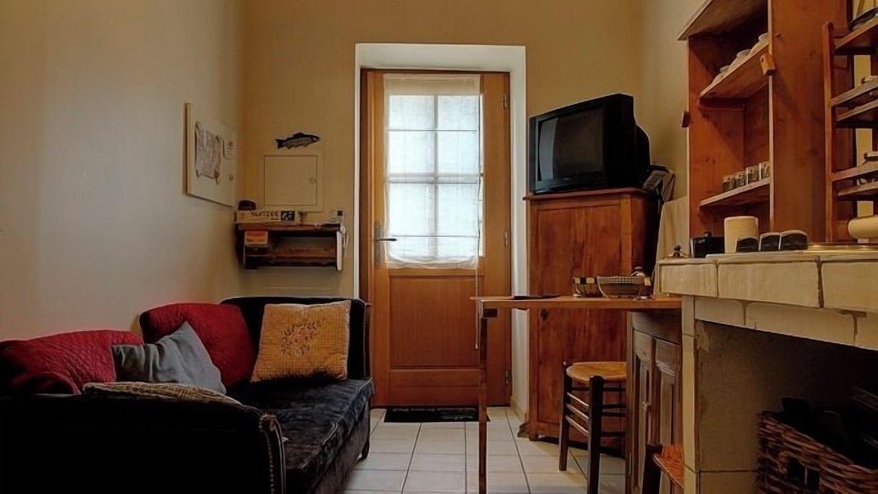 Photo of Livingroom in Revonnas