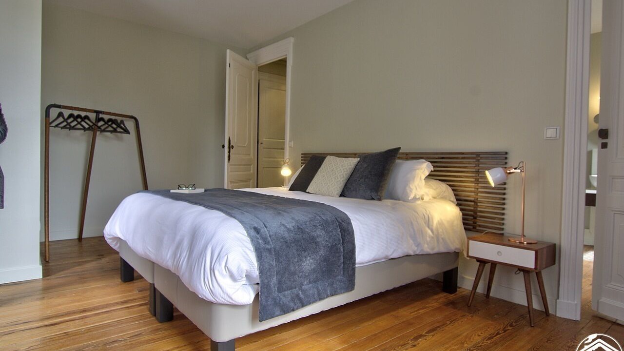 Photo of Bedroom in Montmerle-sur-Saone