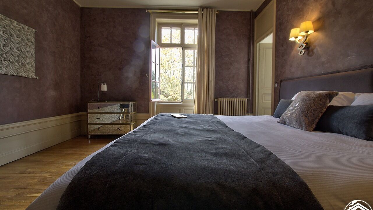 Photo of Bedroom in Montmerle-sur-Saone