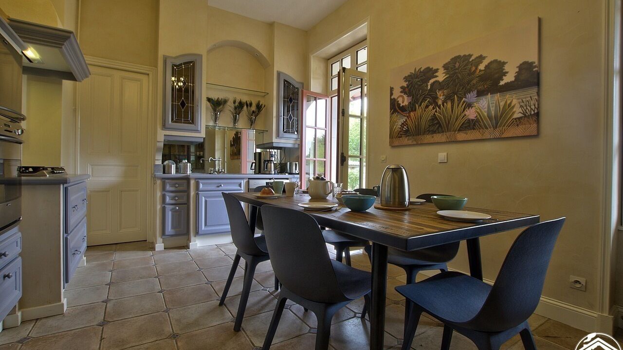 Photo of Kitchen in Montmerle-sur-Saone