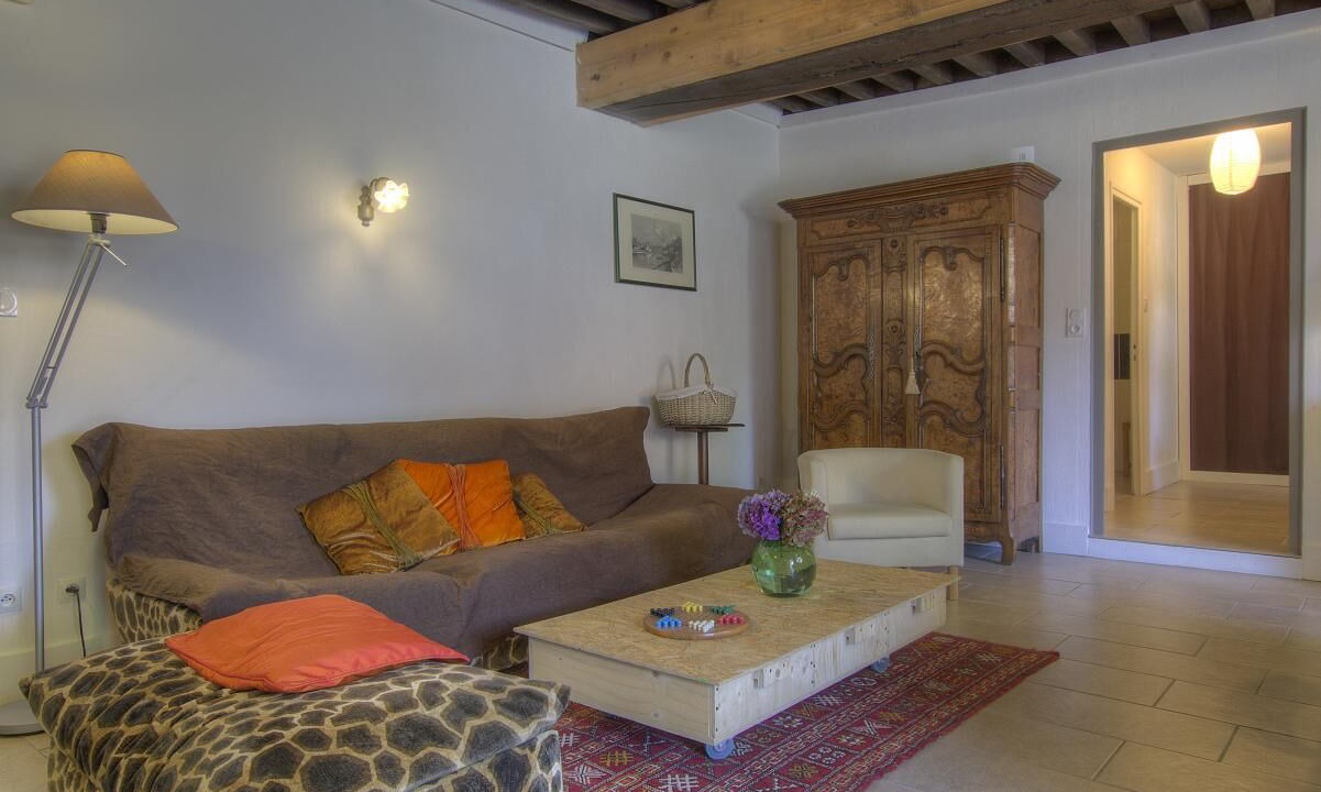 Photo of Livingroom in Chanoz-Chatenay