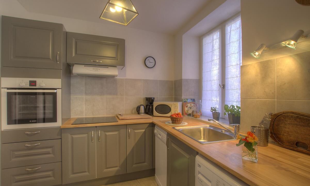 Photo of Kitchen in Chanoz-Chatenay