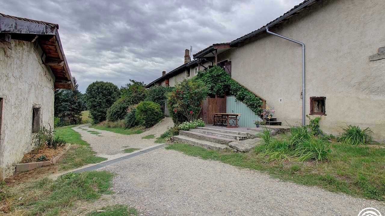 Photo of Outdoor in Civrieux