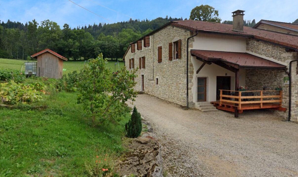 Photo of Outdoor in Apremont