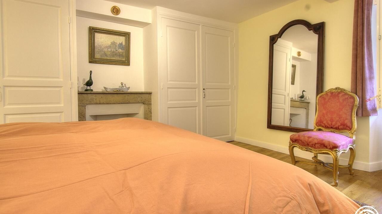 Photo of Bedroom in Saint-Bernard