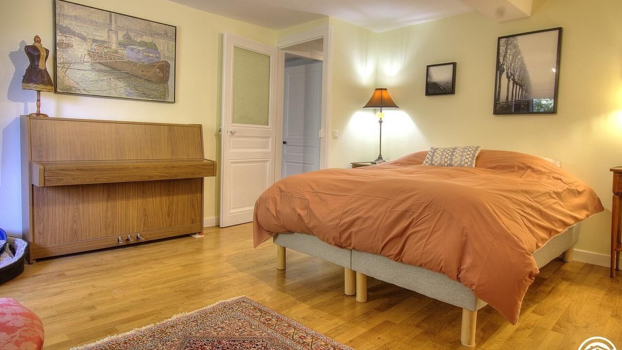 Photo of Bedroom in Saint-Bernard