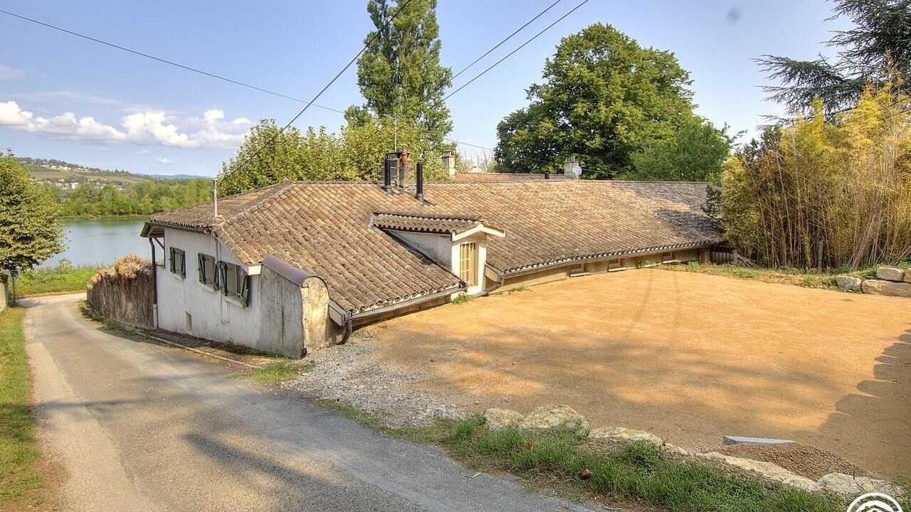 Photo of Outdoor in Saint-Bernard