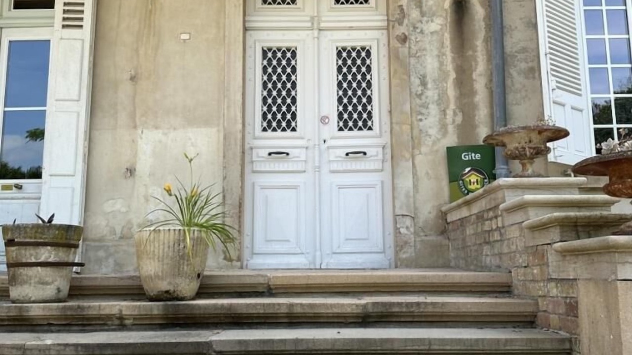 Photo of Outdoor in Bage-la-Ville