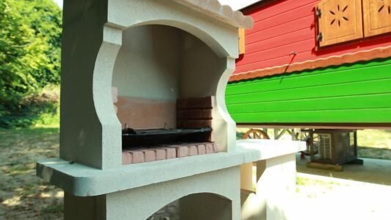 Photo of Outdoor in Bage-la-Ville