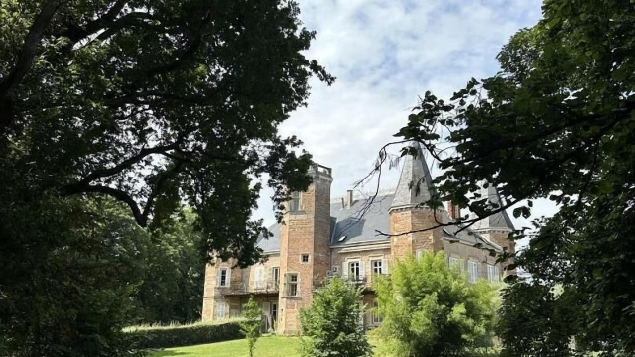 Photo of Outdoor in Bage-la-Ville