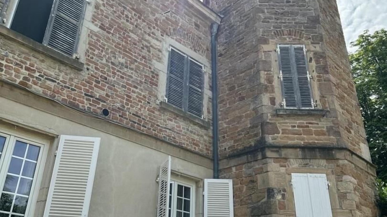 Photo of Outdoor in Bage-la-Ville