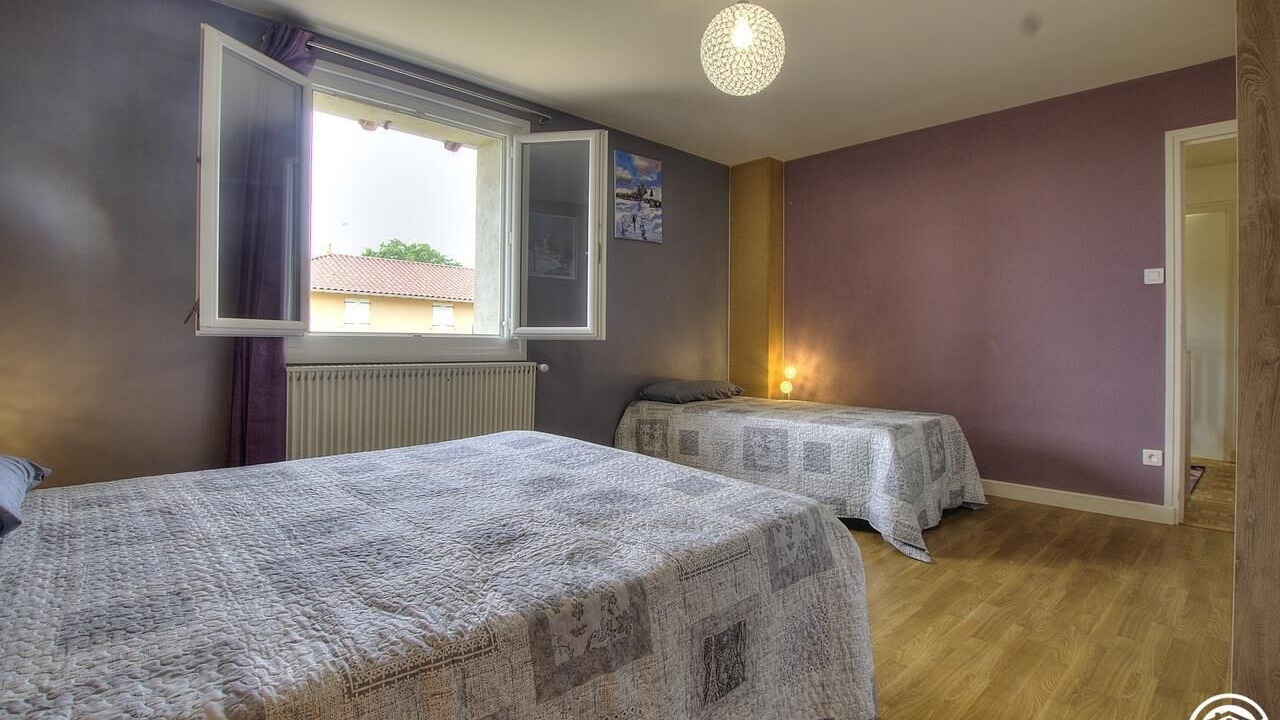 Photo of Bedroom in Saint-Benigne