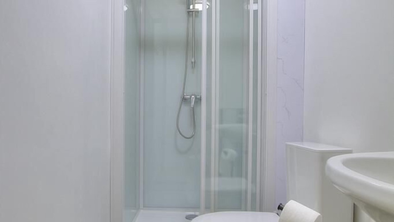 Photo of Bathroom in Saint-Benigne