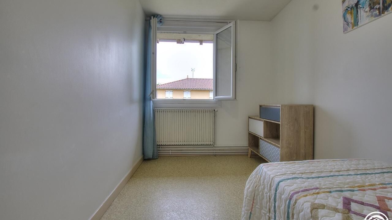 Photo of Bedroom in Saint-Benigne