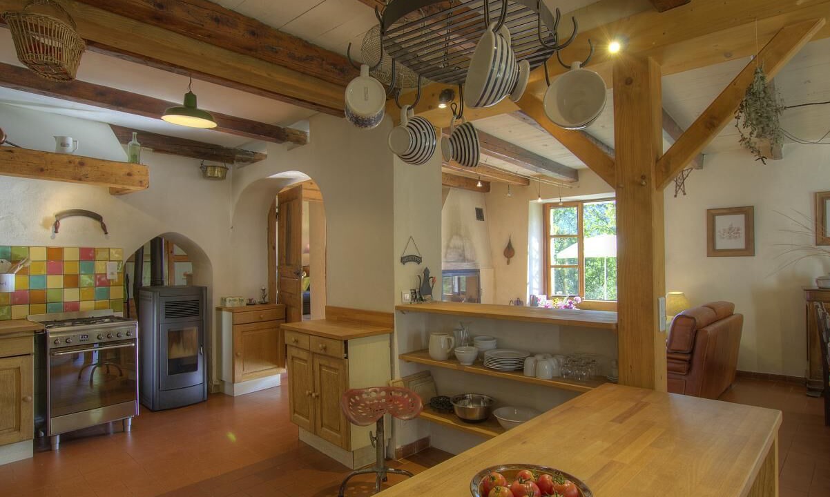 Photo of Kitchen in Chezery Forens