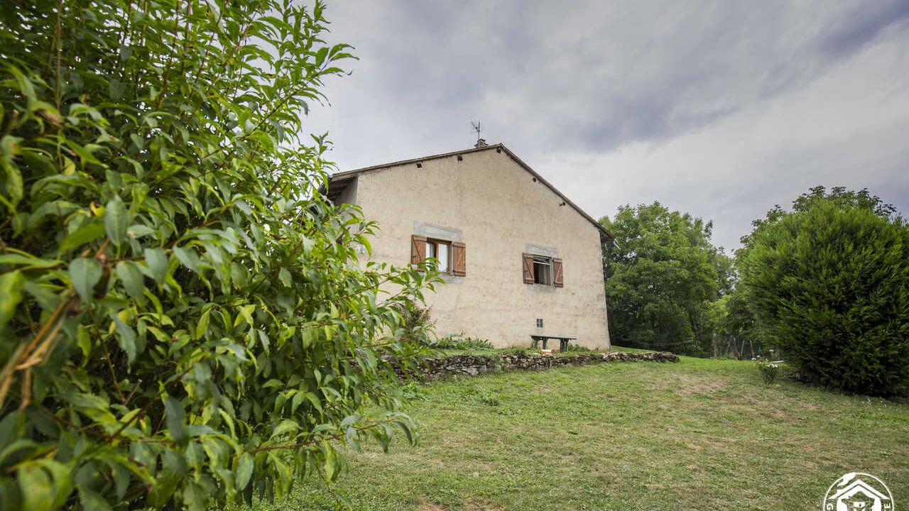 Photo of Outdoor in Nivollet-Montgriffon