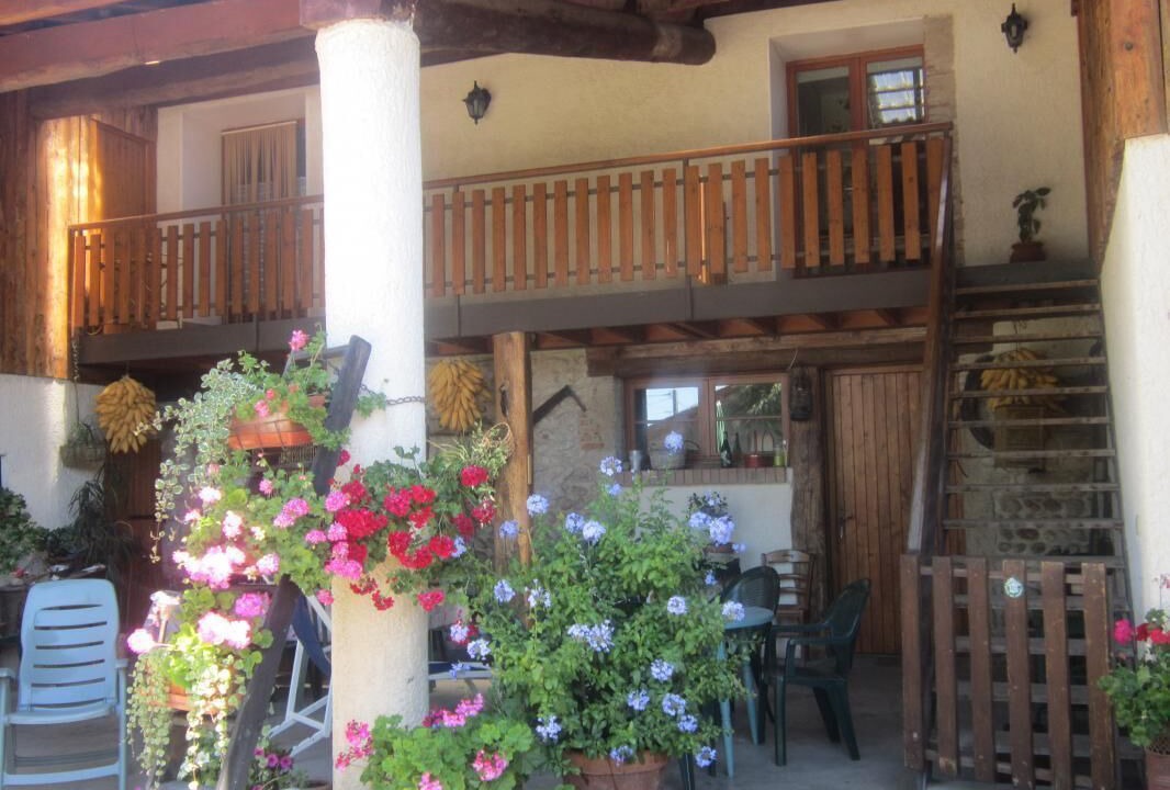 Photo of Patio Balcony in Chazey-sur-Ain