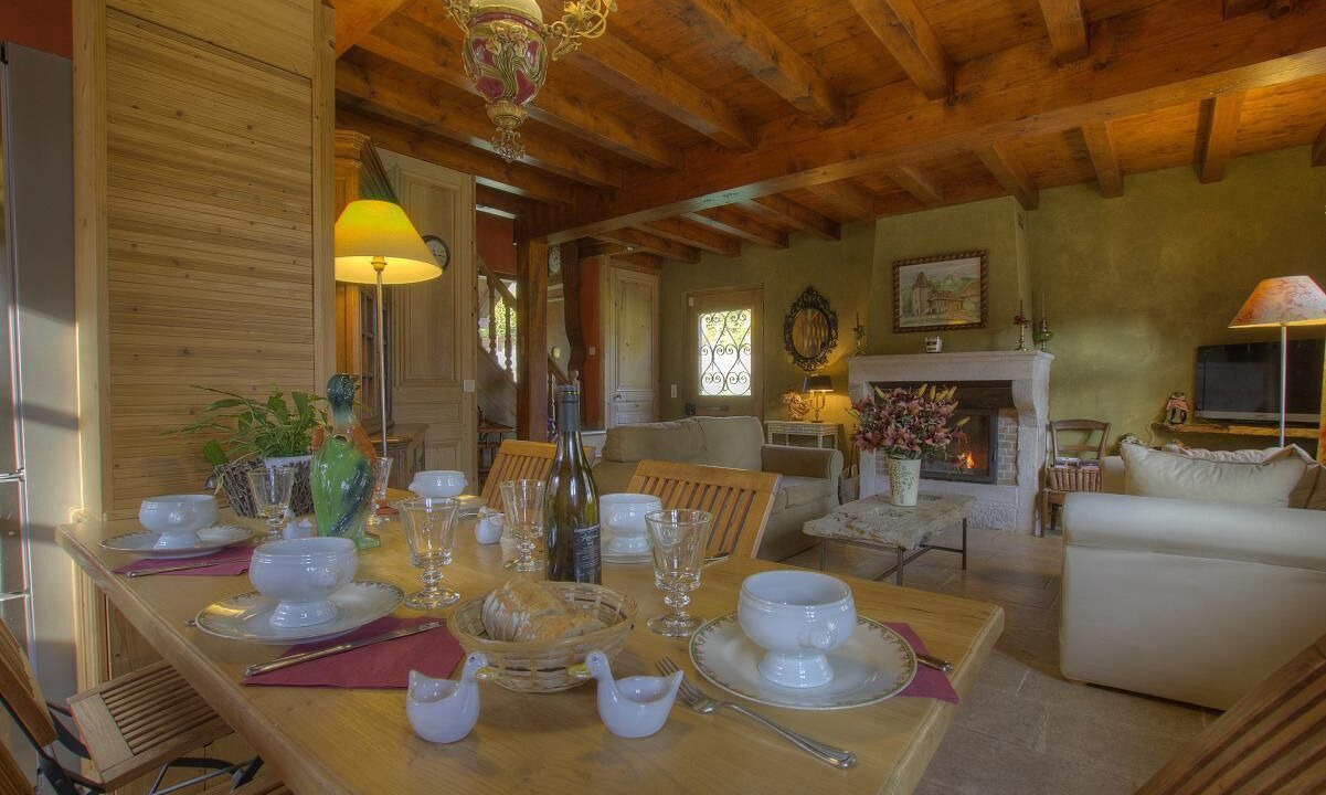 Photo of Others in Conzieu