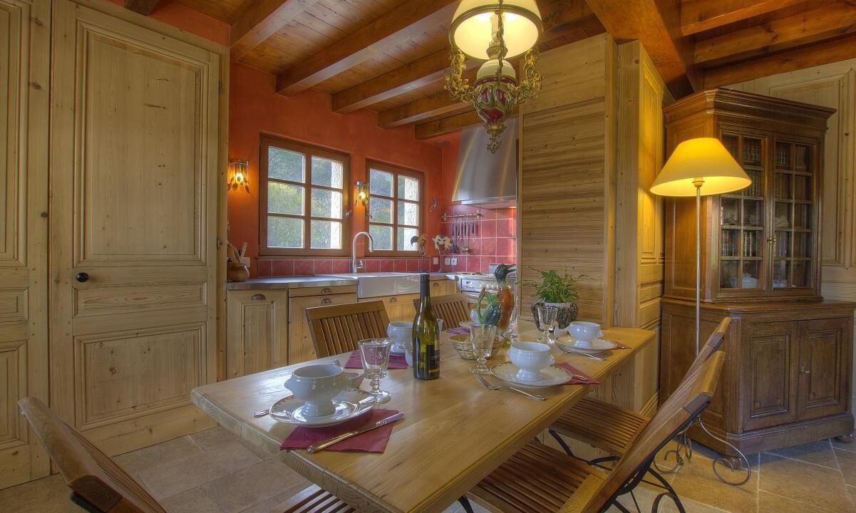 Photo of Others in Conzieu