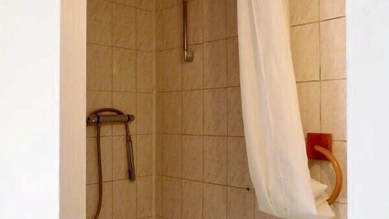 Photo of Bathroom in Ceyzerieu