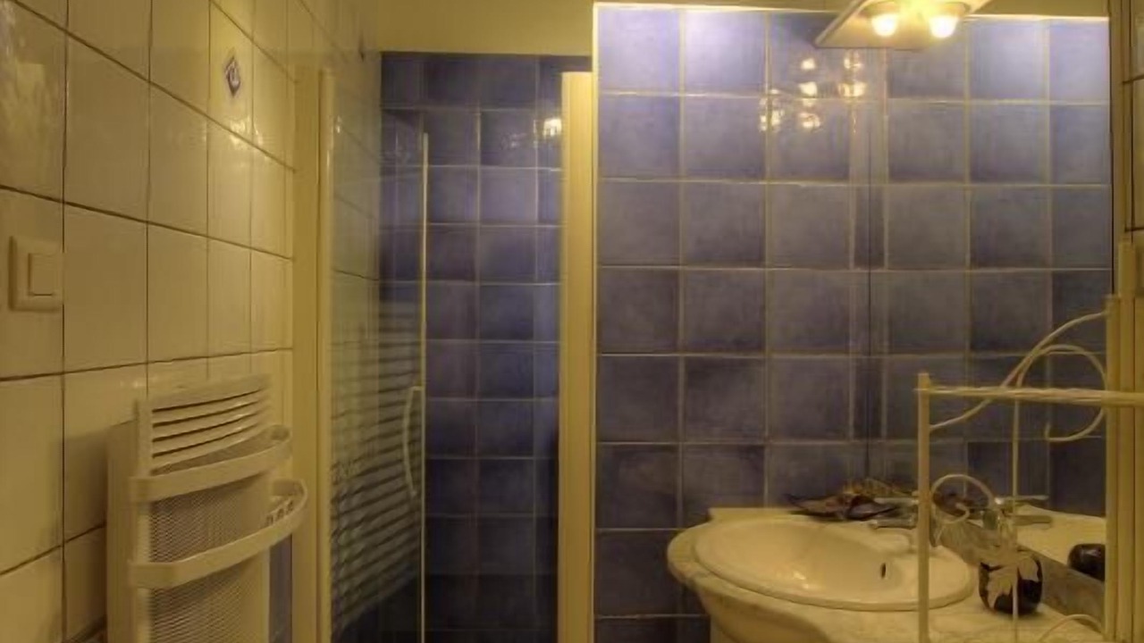 Photo of Bathroom in Druillat