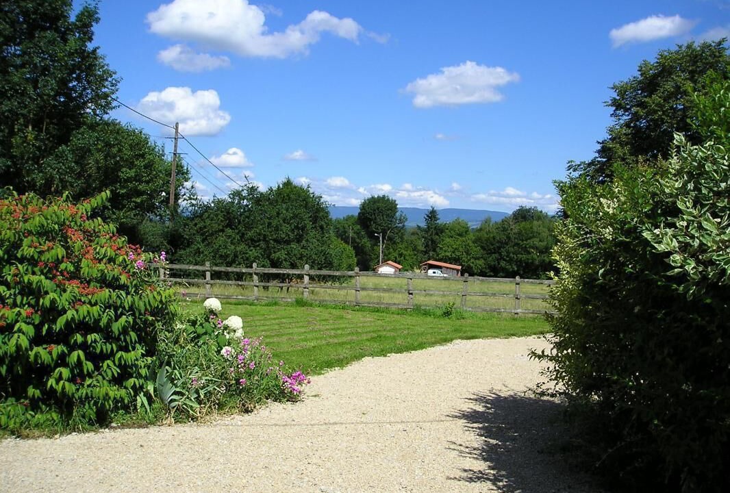 Photo of Outdoor in Druillat