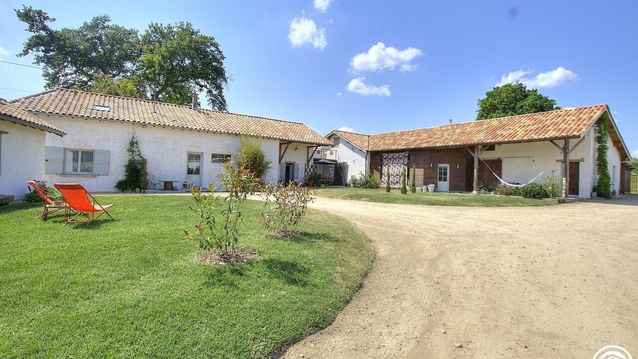 Photo of Outdoor in Saint-Jean-sur-Veyle