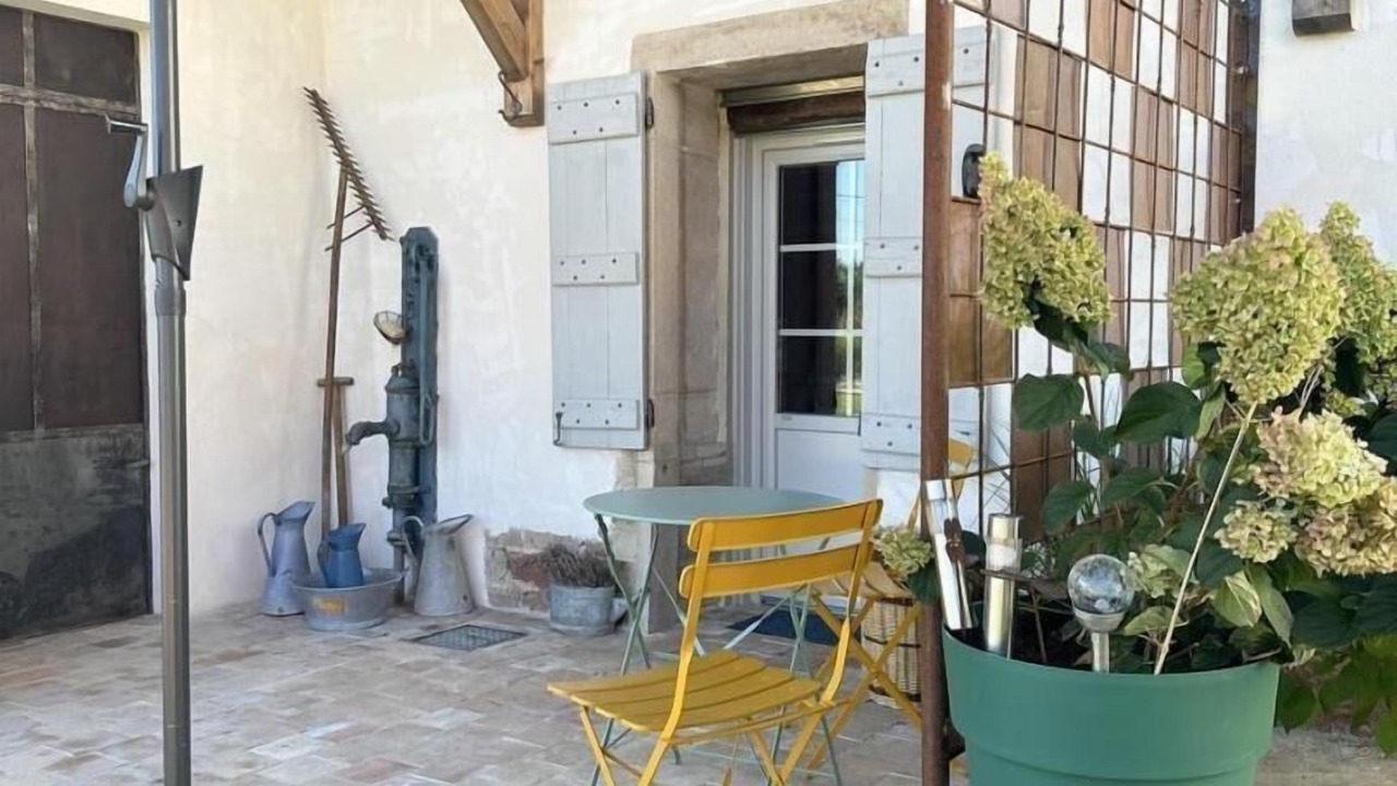 Photo of Outdoor in Saint-Jean-sur-Veyle