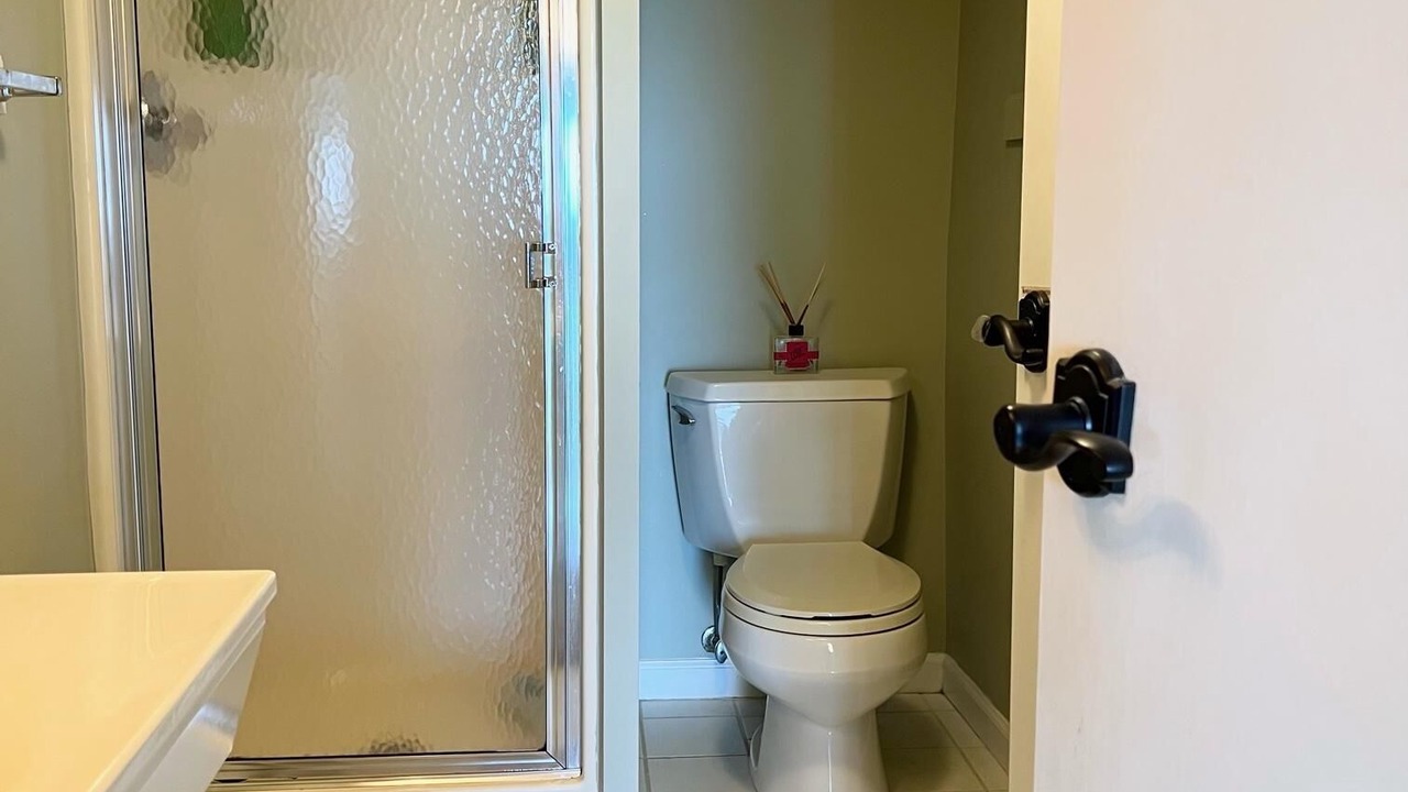 Photo of Bathroom in Roseland