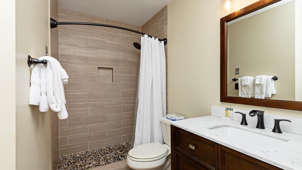 Photo of Bathroom in Roseland