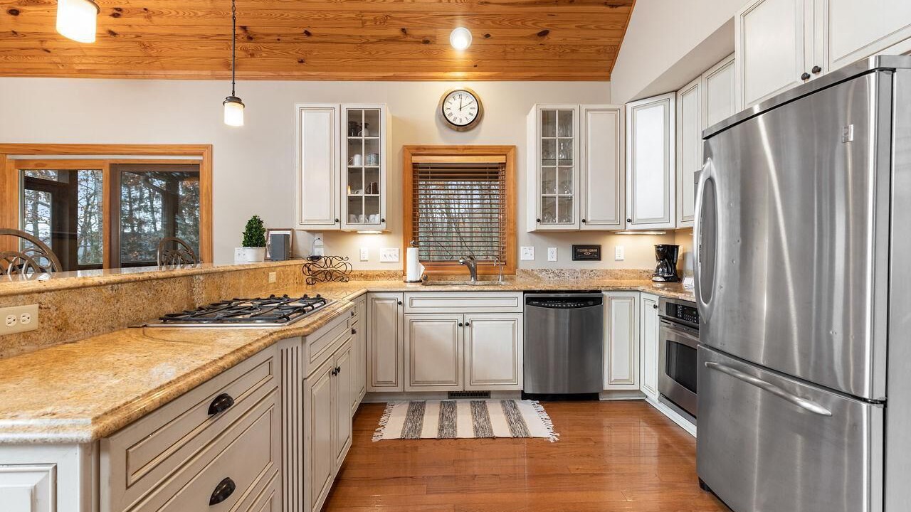 Photo of Kitchen in Chestnut Springs