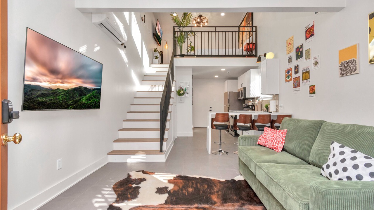 Photo of Livingroom in Montgomery