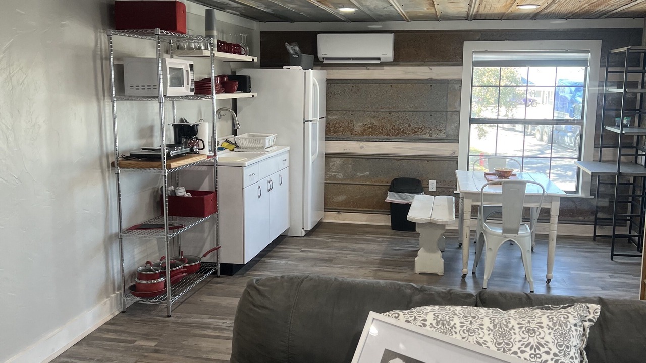 Photo of Livingroom in Mason