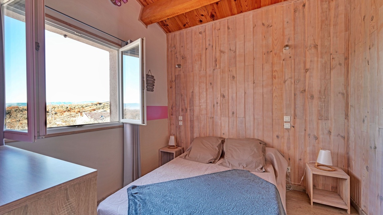 Photo of Bedroom in Joyeuse