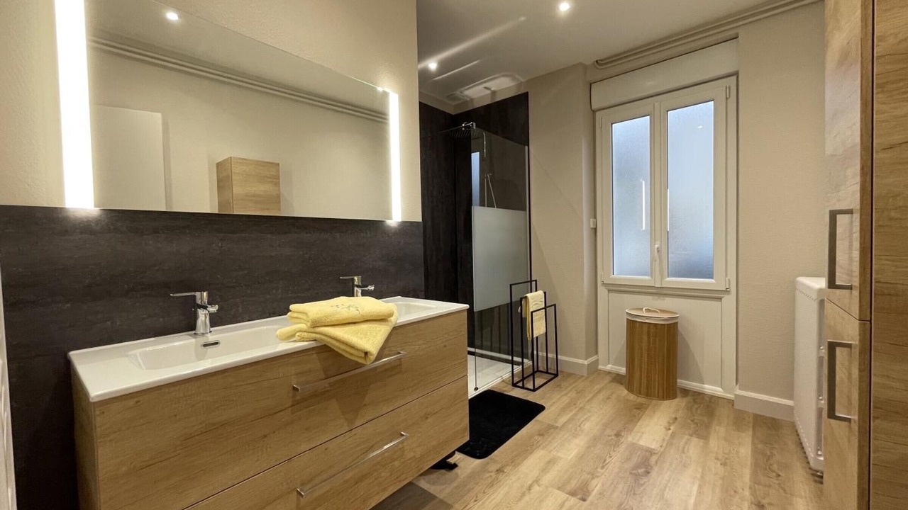 Photo of Bathroom in Ferrieres-sur-Sichon