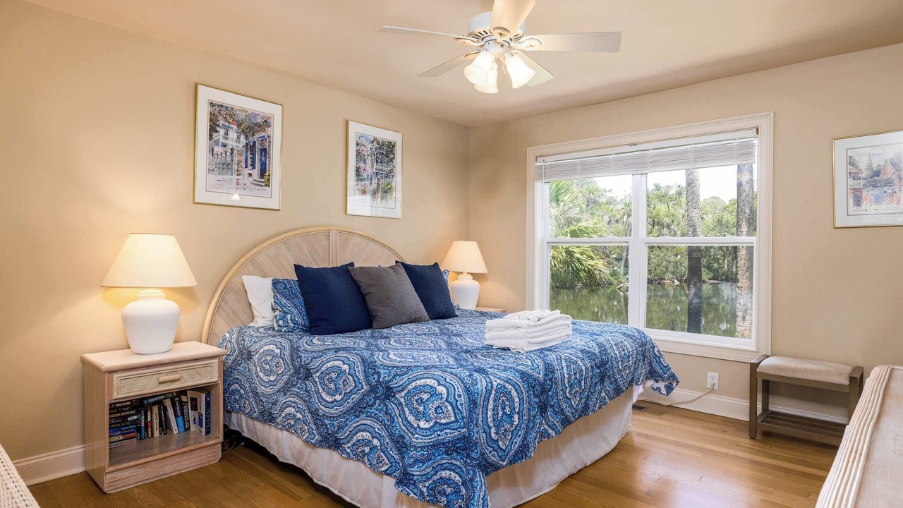 Photo of Bedroom in Blue Heron Lake