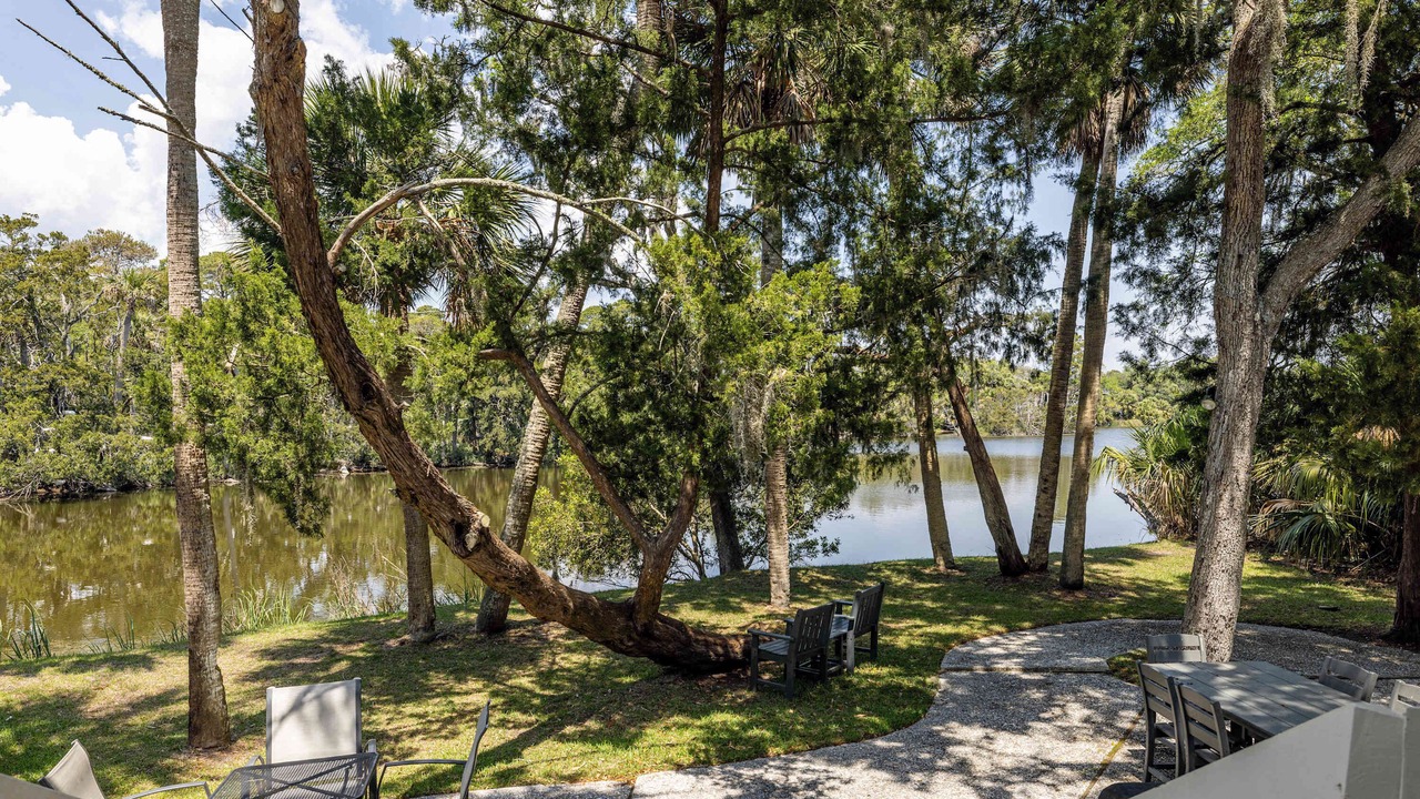 Photo of Outdoor in Blue Heron Lake