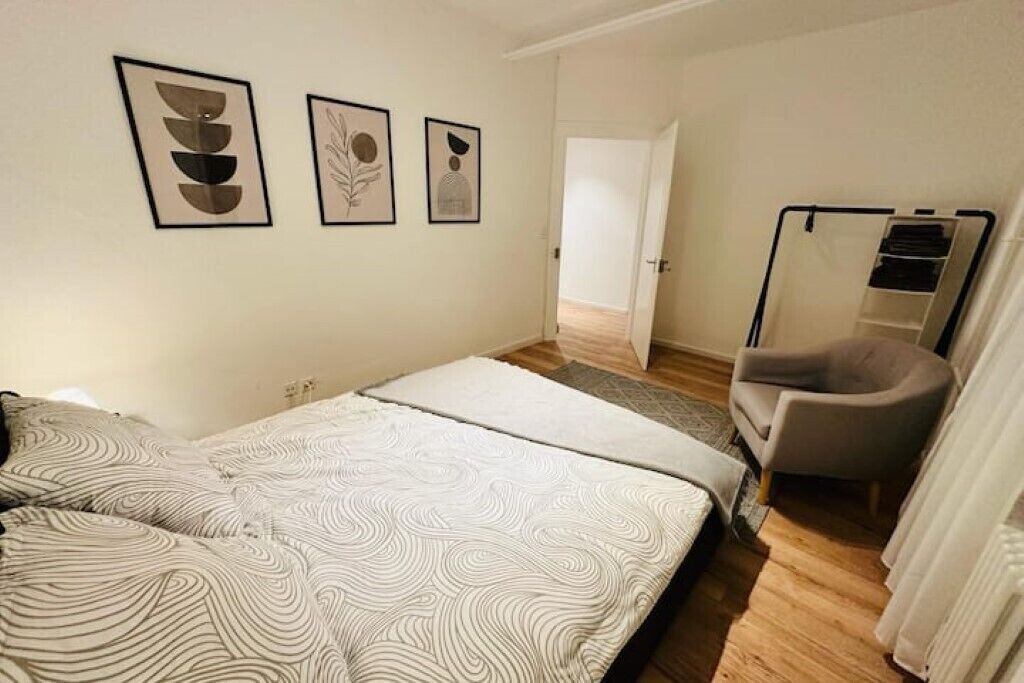 Photo of Bedroom in Uster District