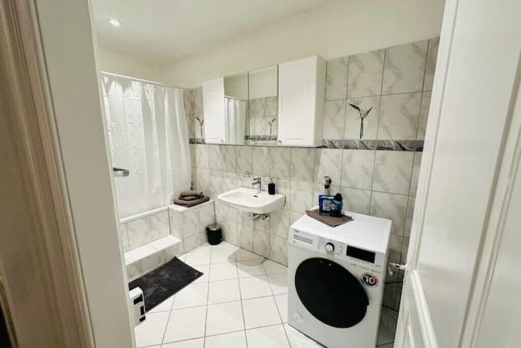 Photo of Bathroom in Uster District
