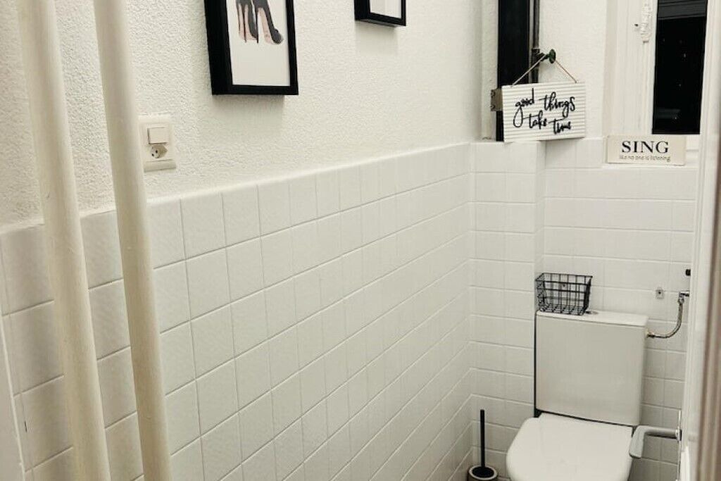 Photo of Bathroom in Uster District