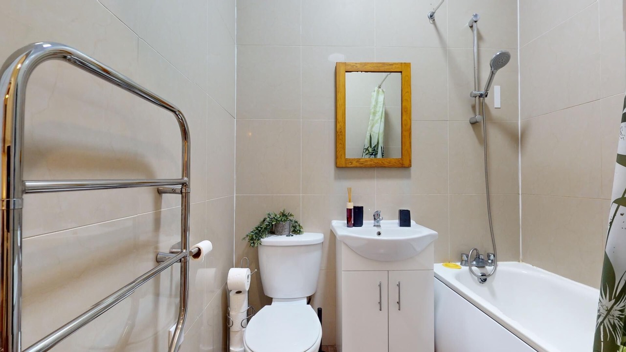 Photo of Bathroom in Greenwich West