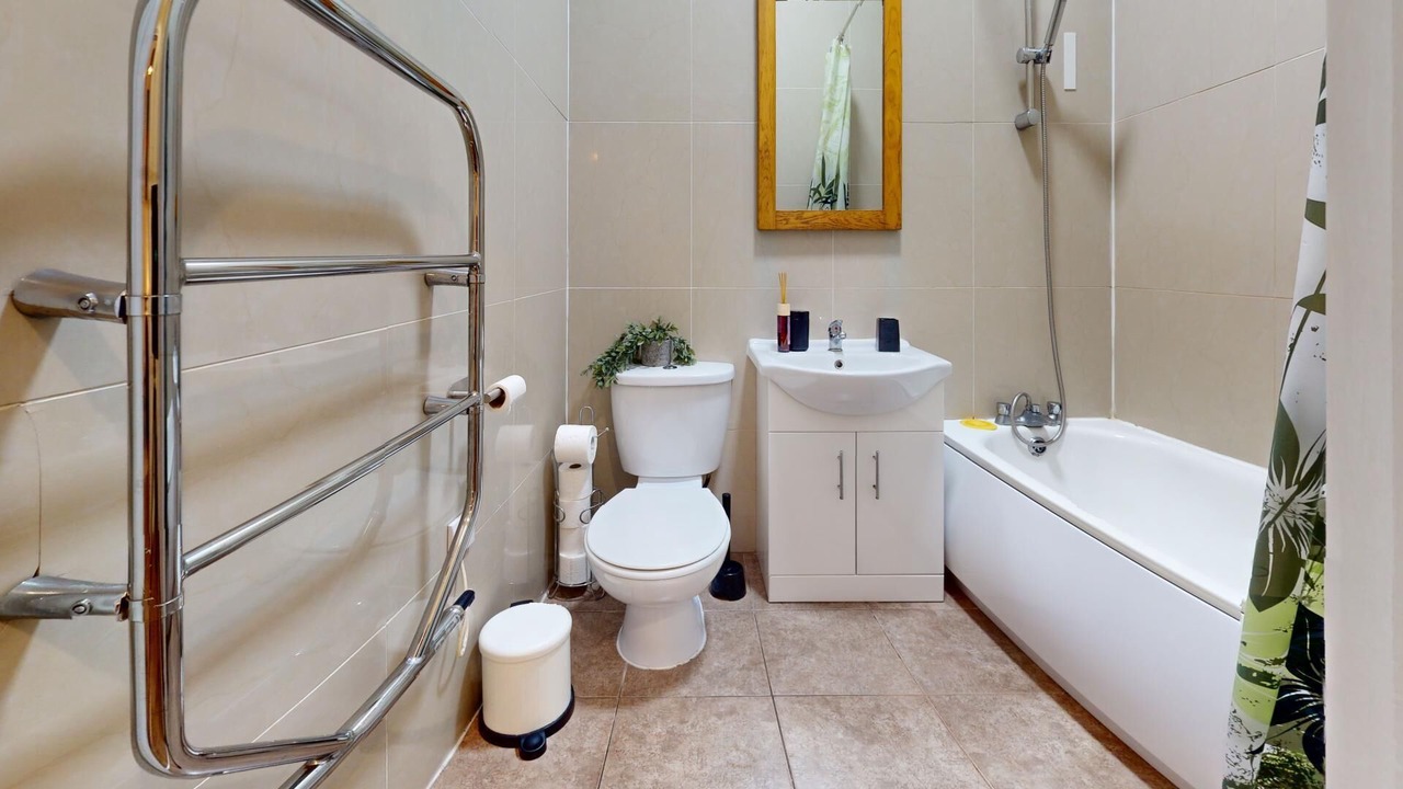 Photo of Bathroom in Greenwich West