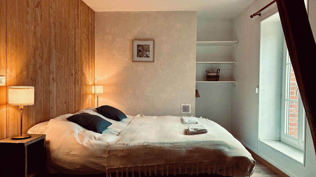 Photo of Bedroom in Gien