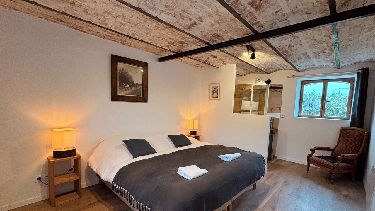 Photo of Bedroom in Gien